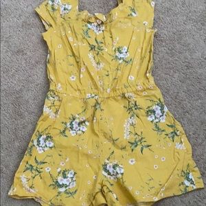 Old navy girls romper